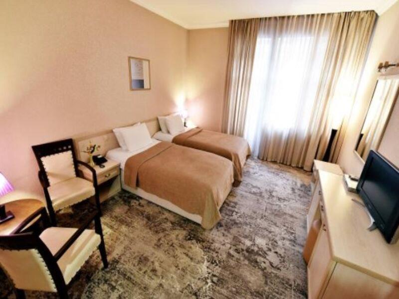 Sharden Hotel Tbilisi Exterior photo