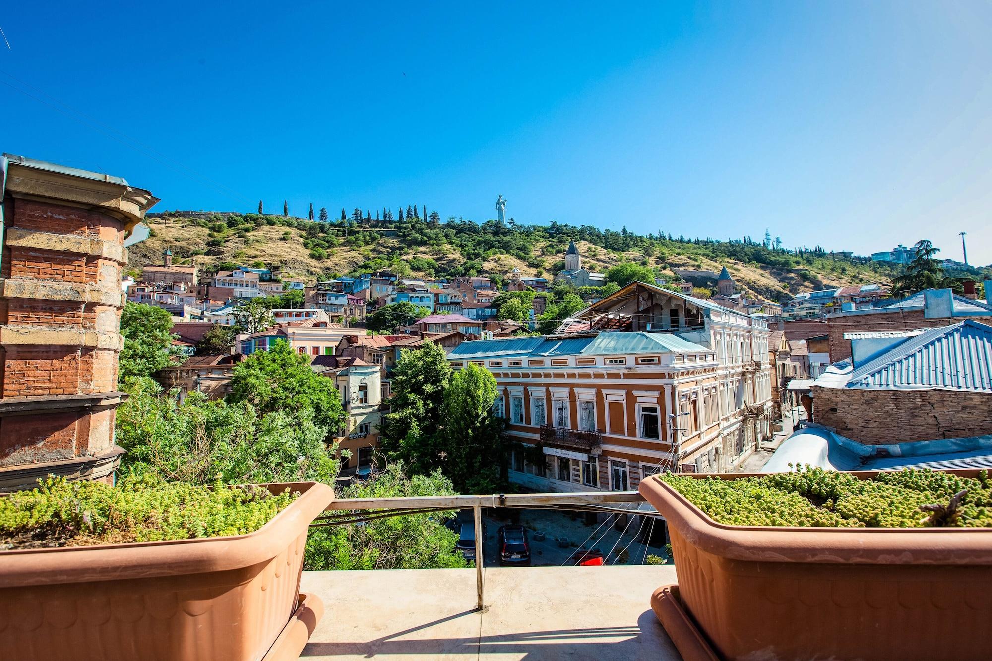 Sharden Hotel Tbilisi Exterior photo