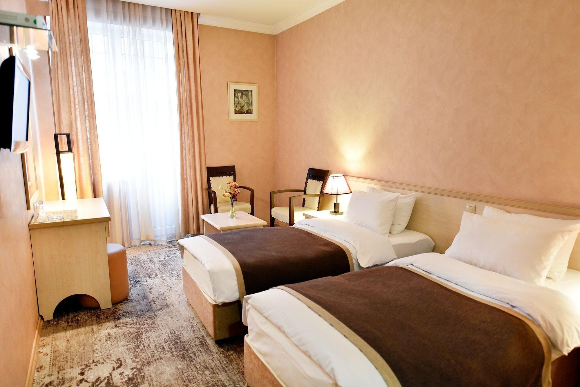Sharden Hotel Tbilisi Exterior photo