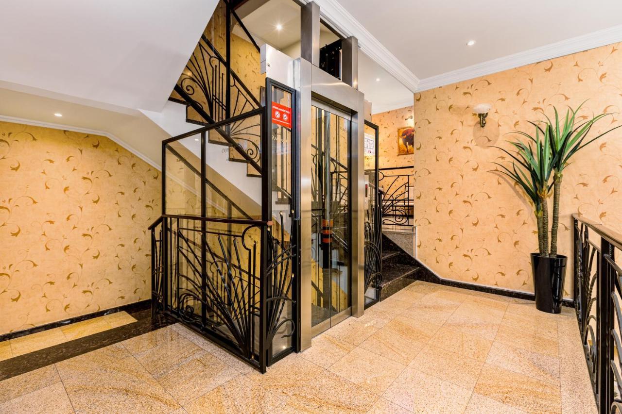 Sharden Hotel Tbilisi Exterior photo
