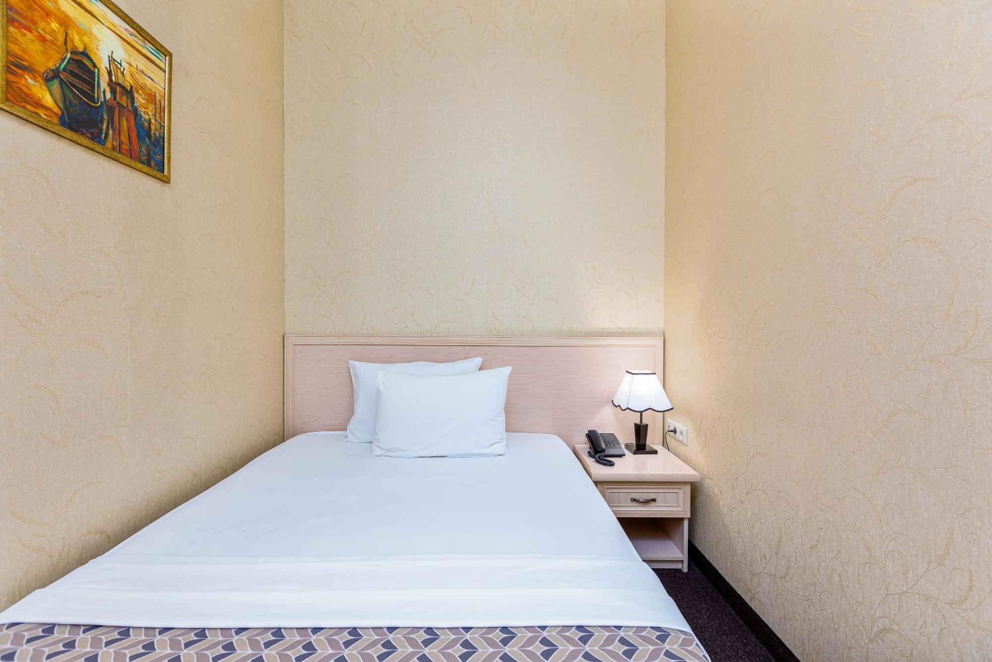 Sharden Hotel Tbilisi Room photo